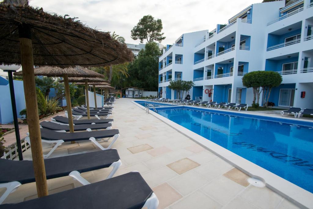 Hotel Galdana Gardens in Cala Galdana