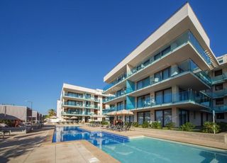 Hotel ments ferrer skyline in Ciutadella