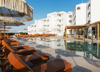 Boutique Hotel Lago Resort in Cala'n Bosch