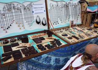 Artisan Shopping